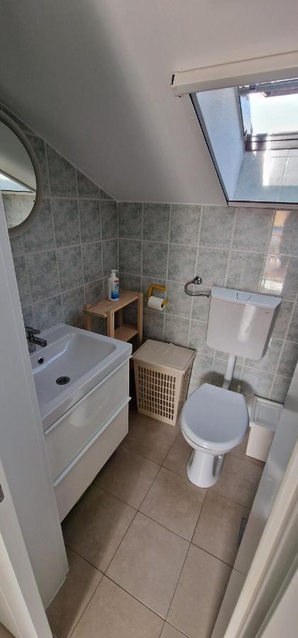Apartmani Eladora Biograd Na Moru Bagian luar foto