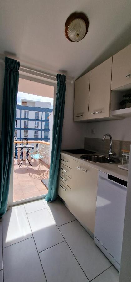 Apartmani Eladora Biograd Na Moru Bagian luar foto
