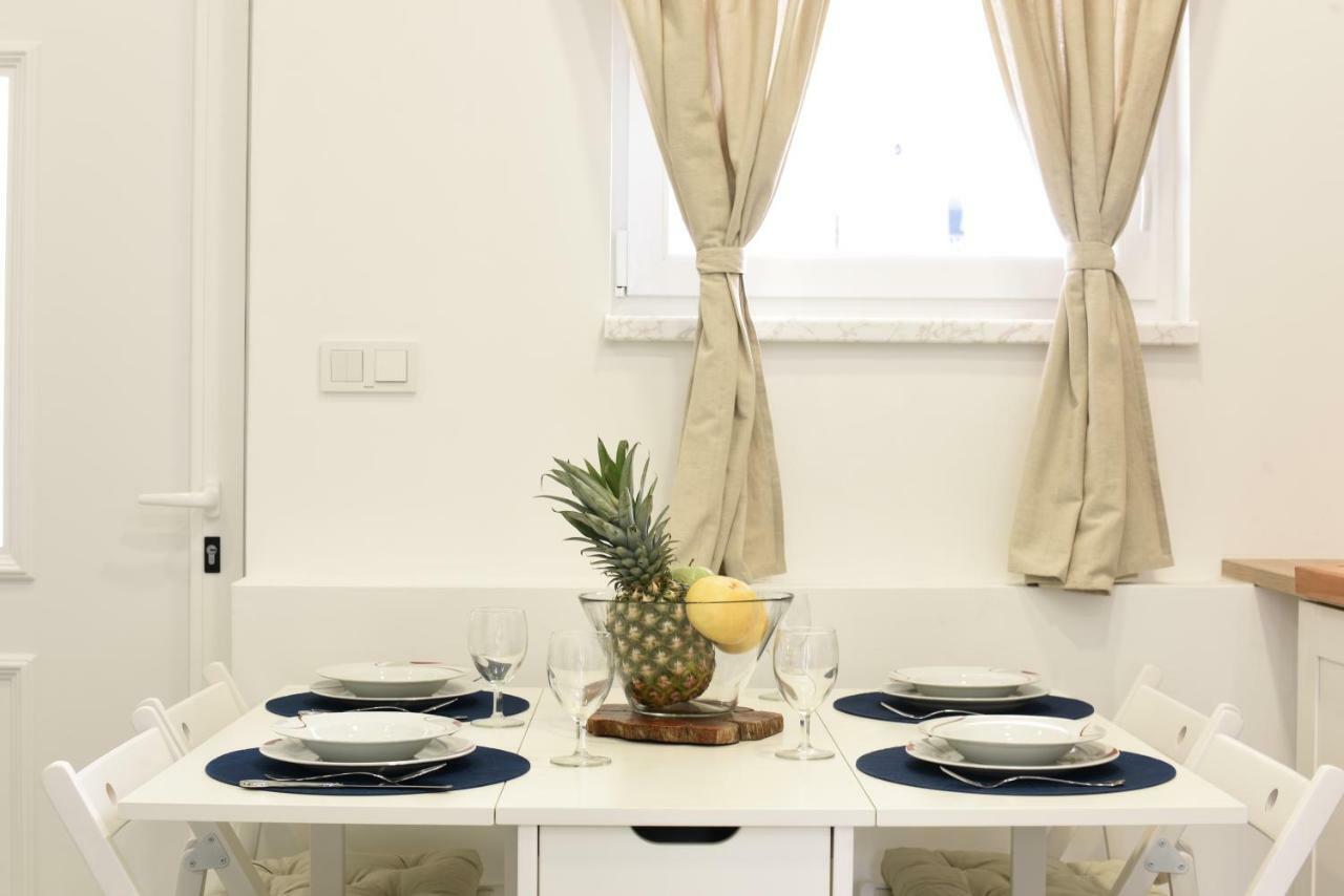 Apartmani Eladora Biograd Na Moru Bagian luar foto