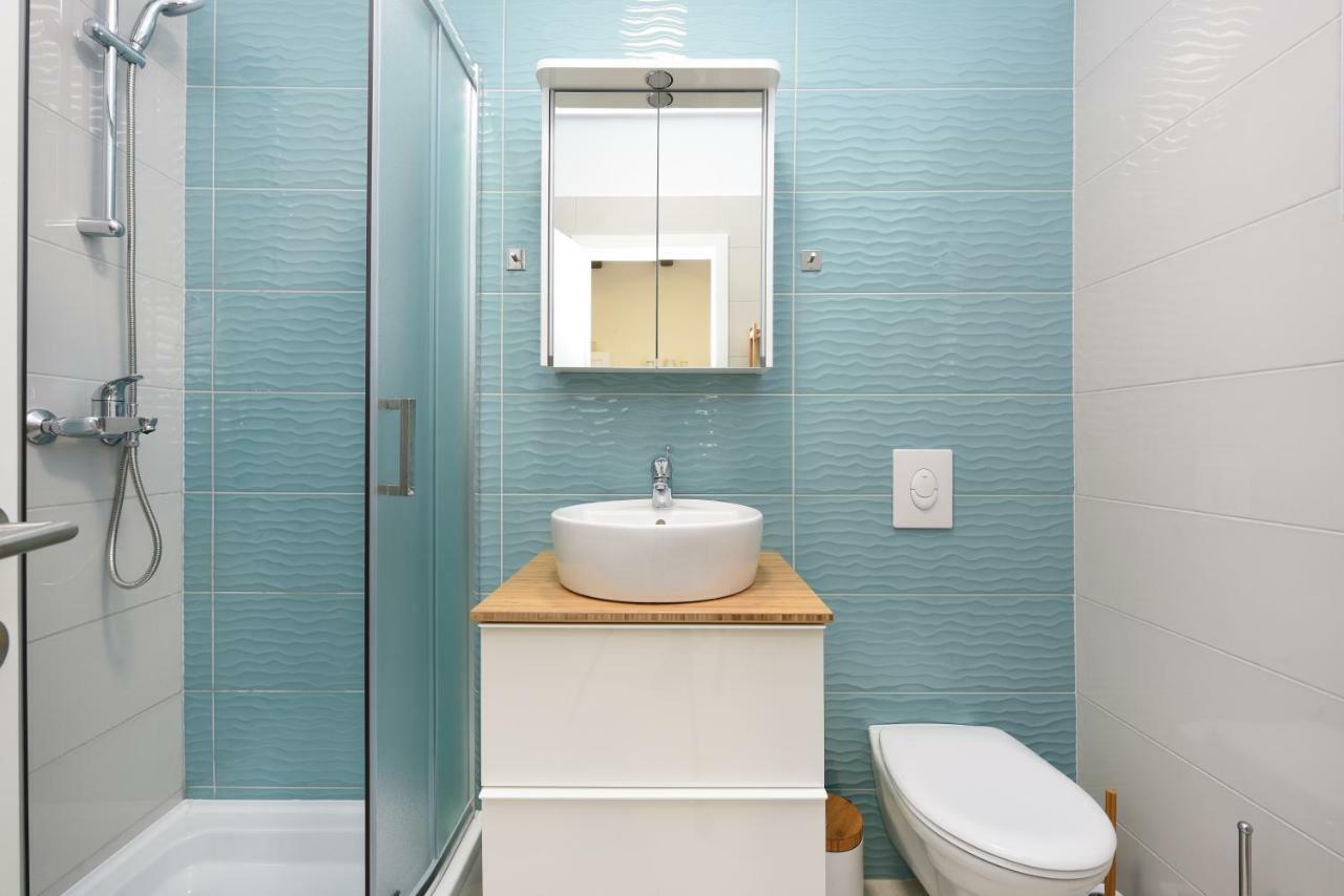 Apartmani Eladora Biograd Na Moru Bagian luar foto
